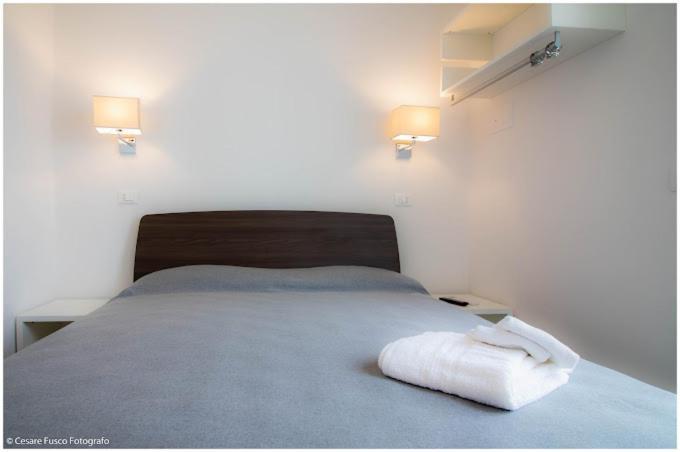 Hotel Caraibi 米兰马瑞提那 外观 照片
