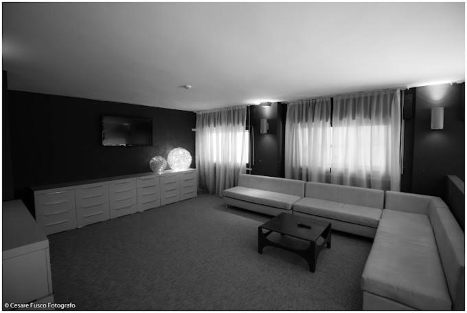 Hotel Caraibi 米兰马瑞提那 外观 照片