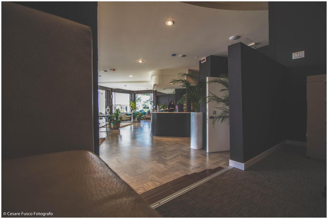 Hotel Caraibi 米兰马瑞提那 外观 照片